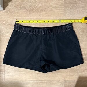 Express black shorts S Small